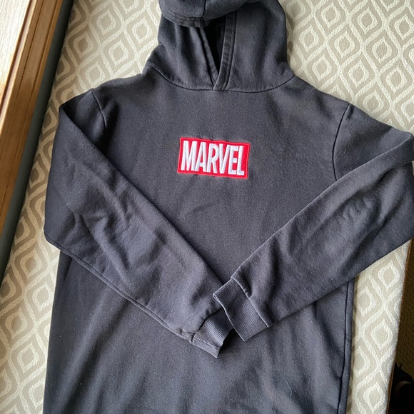 Marvel Hoodie sz 12-14